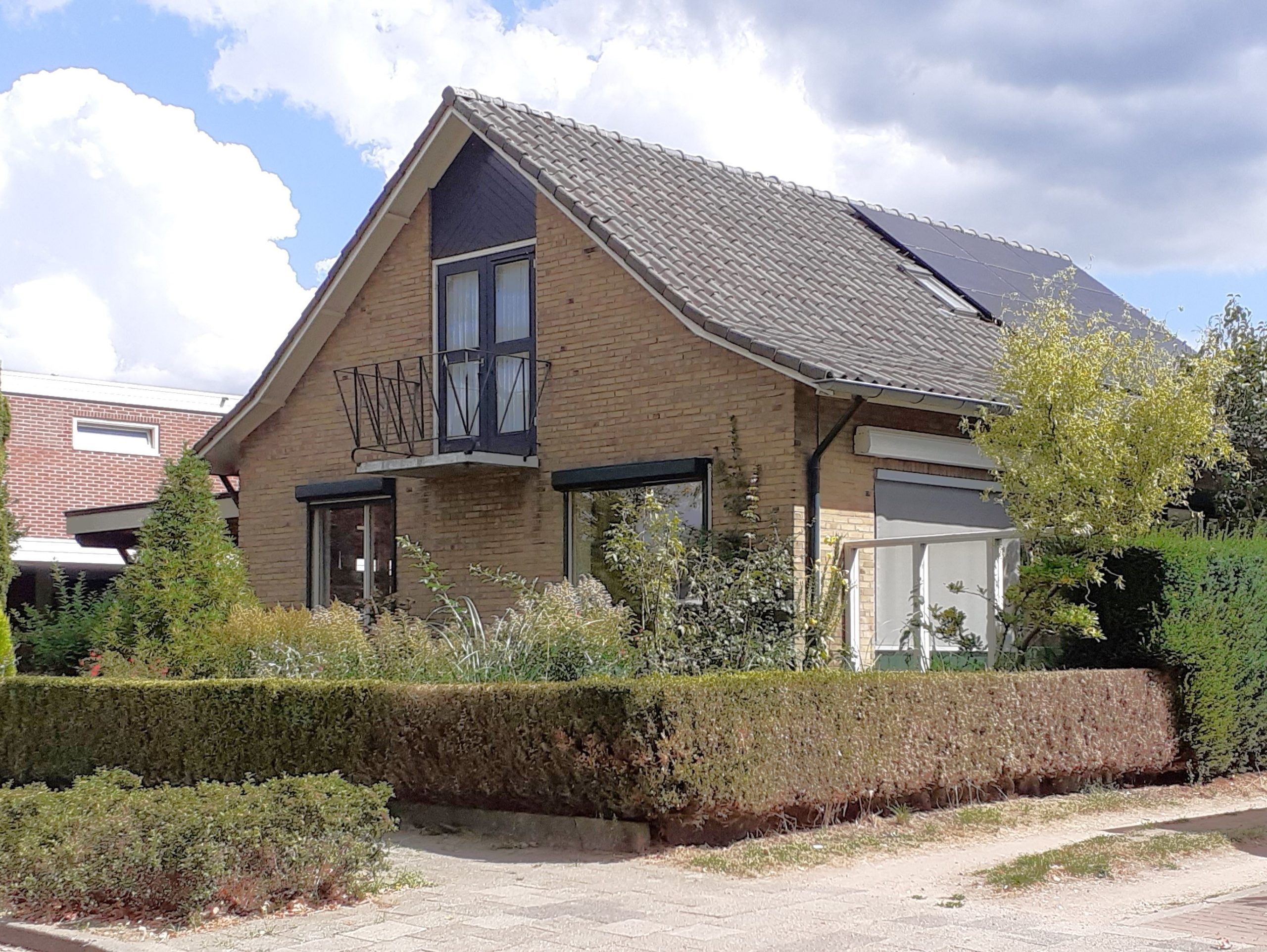 {{brizy_dc_image_alt imageSrc=